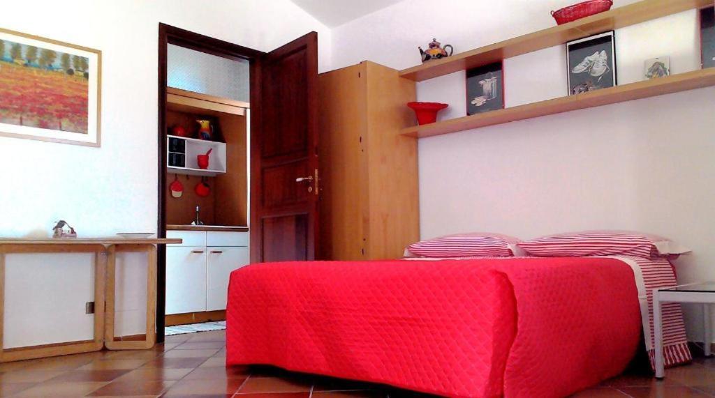 Bed and Breakfast Poggio Di Mare Кастеллуццо Экстерьер фото