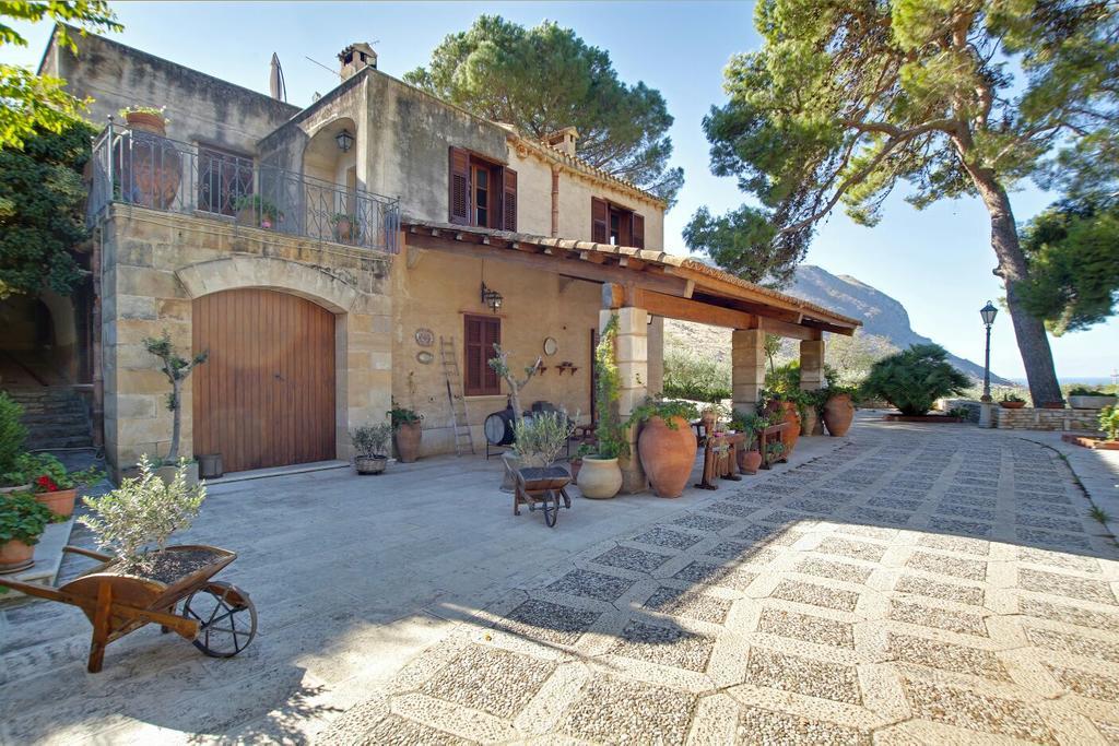 Bed and Breakfast Poggio Di Mare Кастеллуццо Экстерьер фото