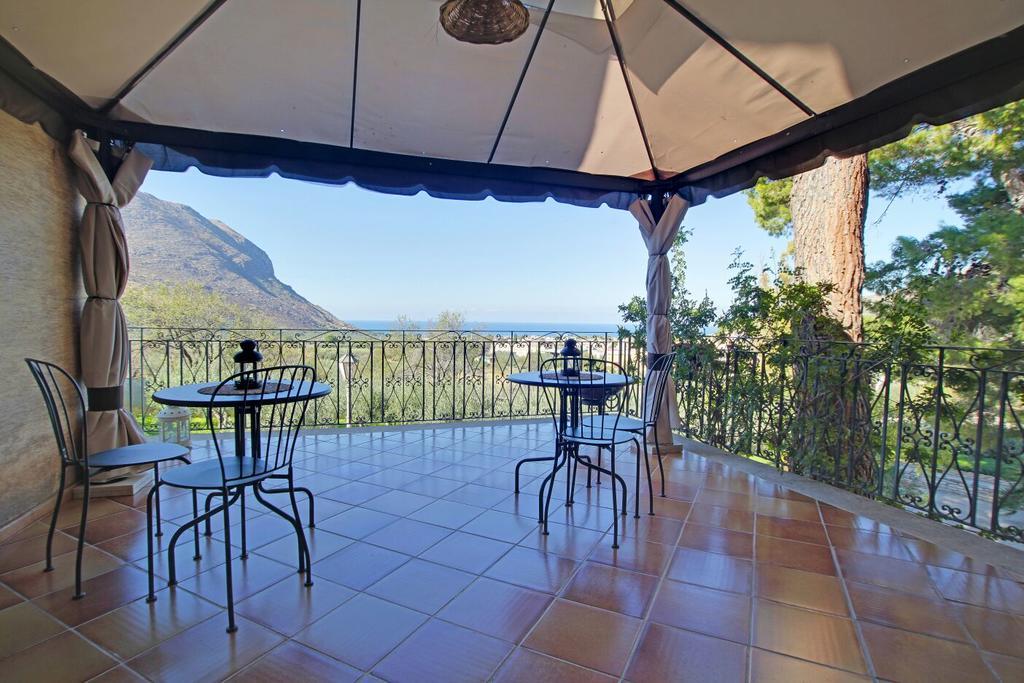 Bed and Breakfast Poggio Di Mare Кастеллуццо Экстерьер фото