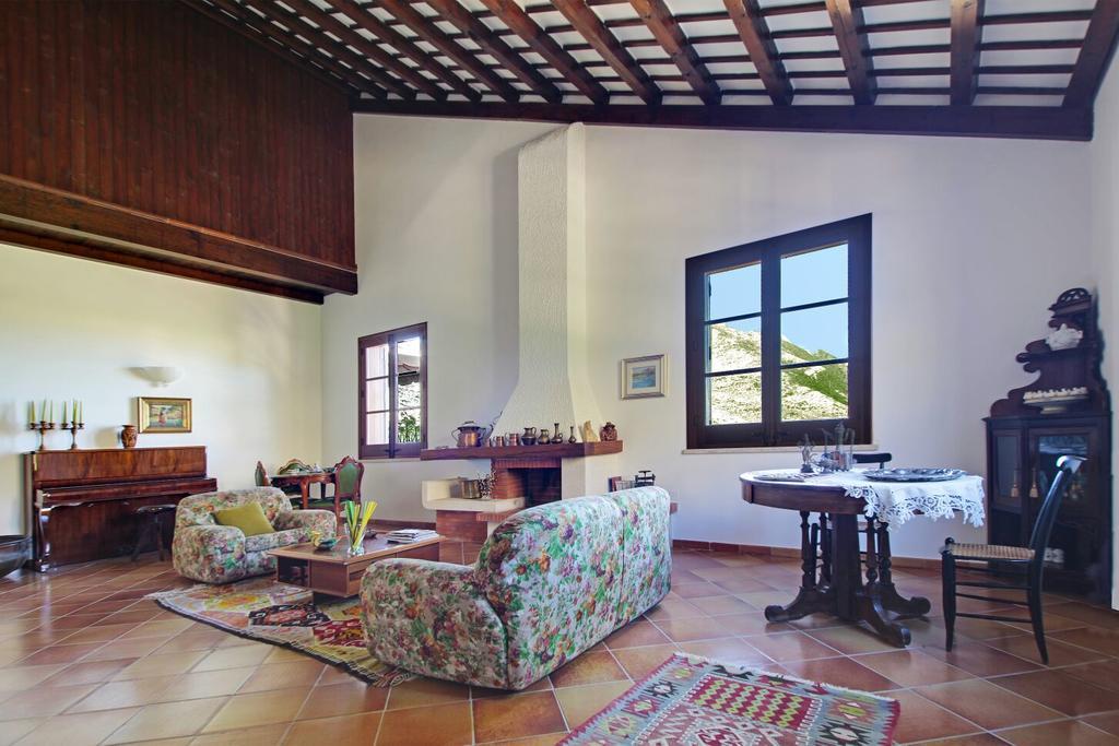 Bed and Breakfast Poggio Di Mare Кастеллуццо Экстерьер фото
